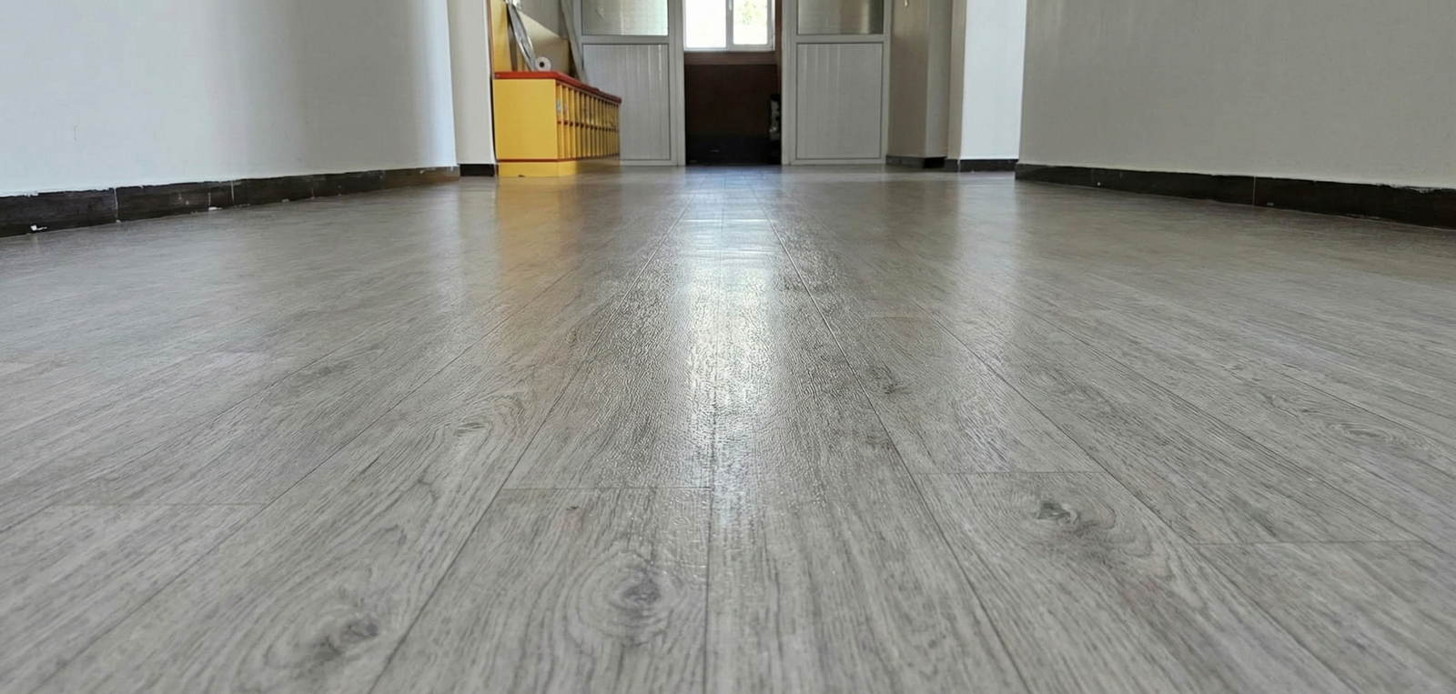 Rénovation sol école complet avant rentrée scolaire Lyon